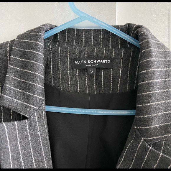 Allen Schwartz Blazer like new - Picture 2 of 4